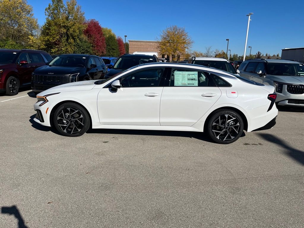 New 2026 Kia K5 EX Sedan