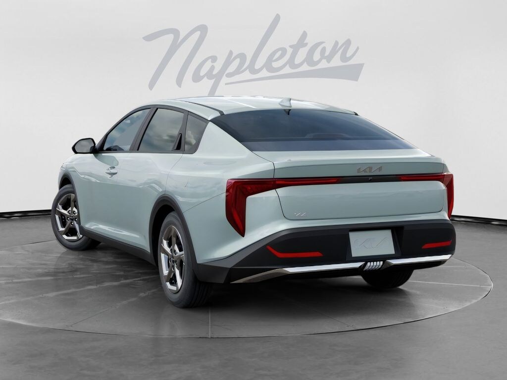New 2026 Kia K4 LXS Sedan