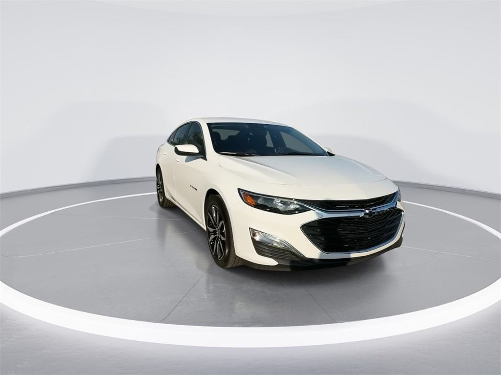 Used 2023 Chevrolet Malibu RS with VIN 1G1ZG5ST9PF203704 for sale in Fishers, IN