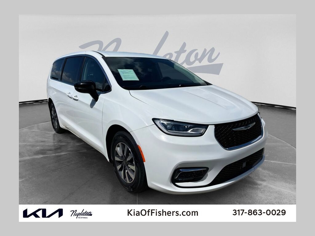 Used 2024 Chrysler Pacifica Hybrid Select Minivan/Van
