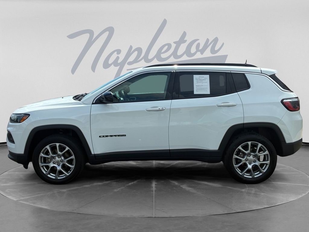 Used 2022 Jeep Compass Latitude Lux SUV