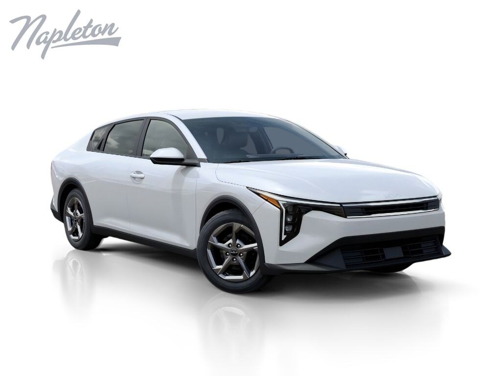 New 2026 Kia K4 LXS Sedan