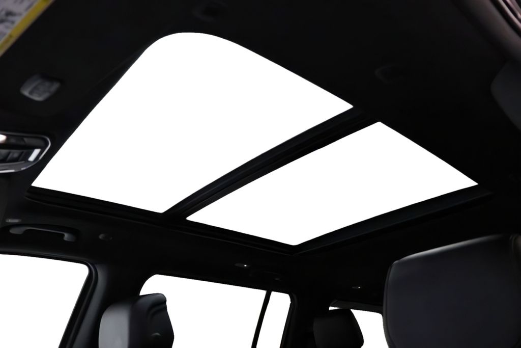 2025 Jeep Wagoneer Series I - Photo 33