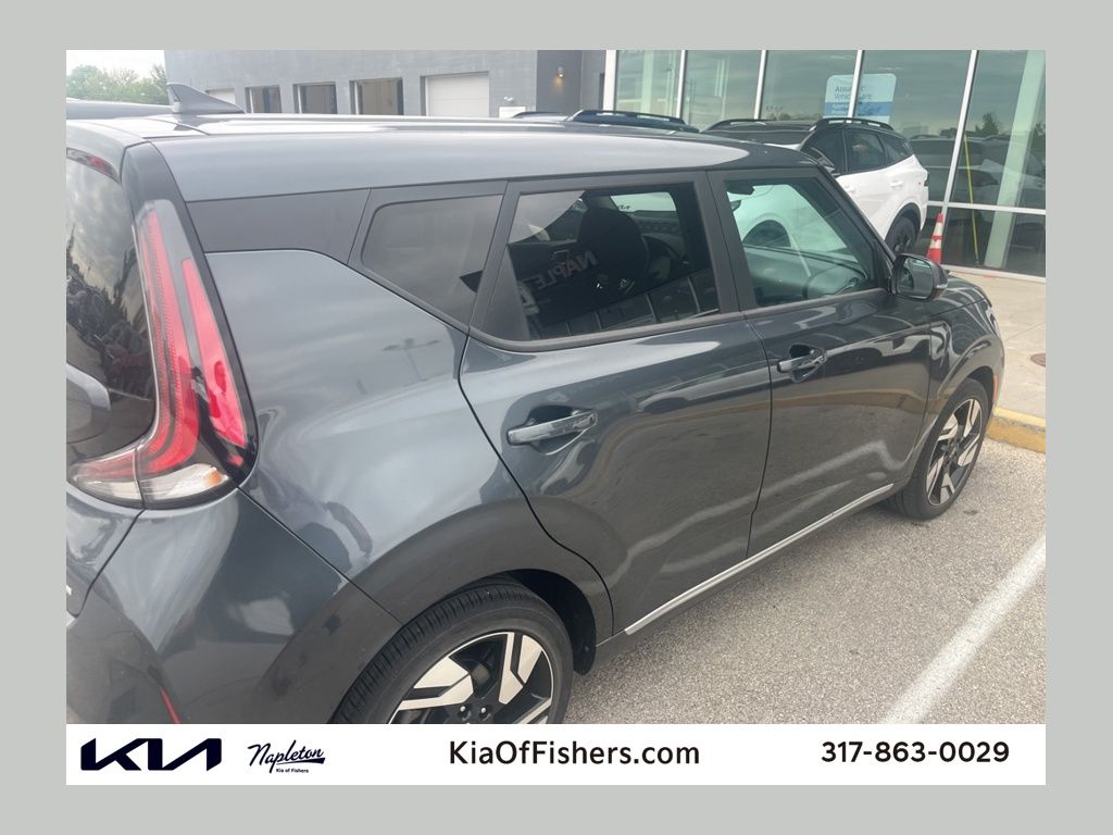 2023 Kia Soul 2.0LT GT-Line IVT's photo