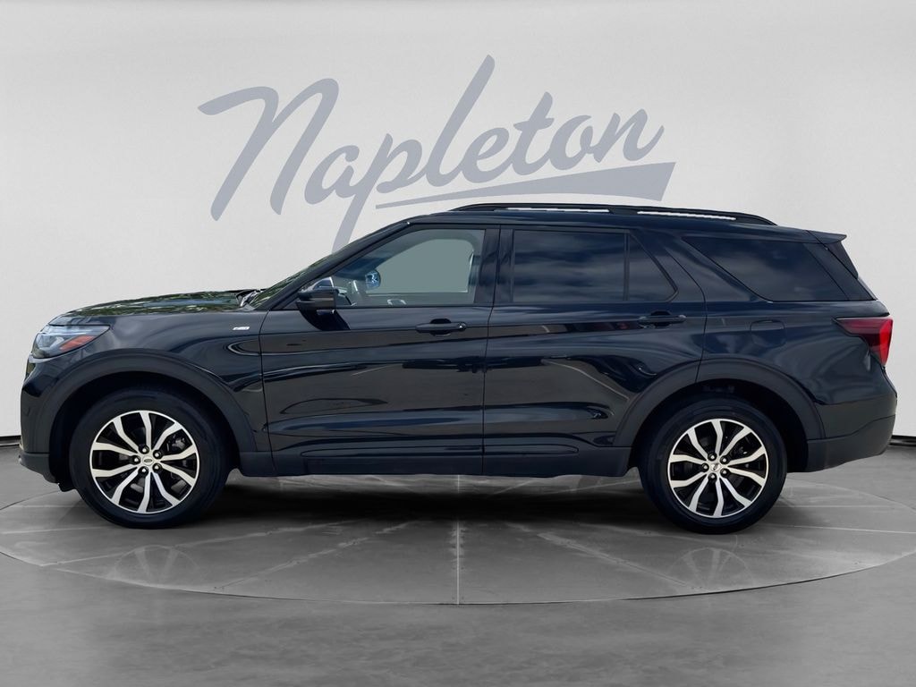 Used 2025 Ford Explorer ST-Line SUV