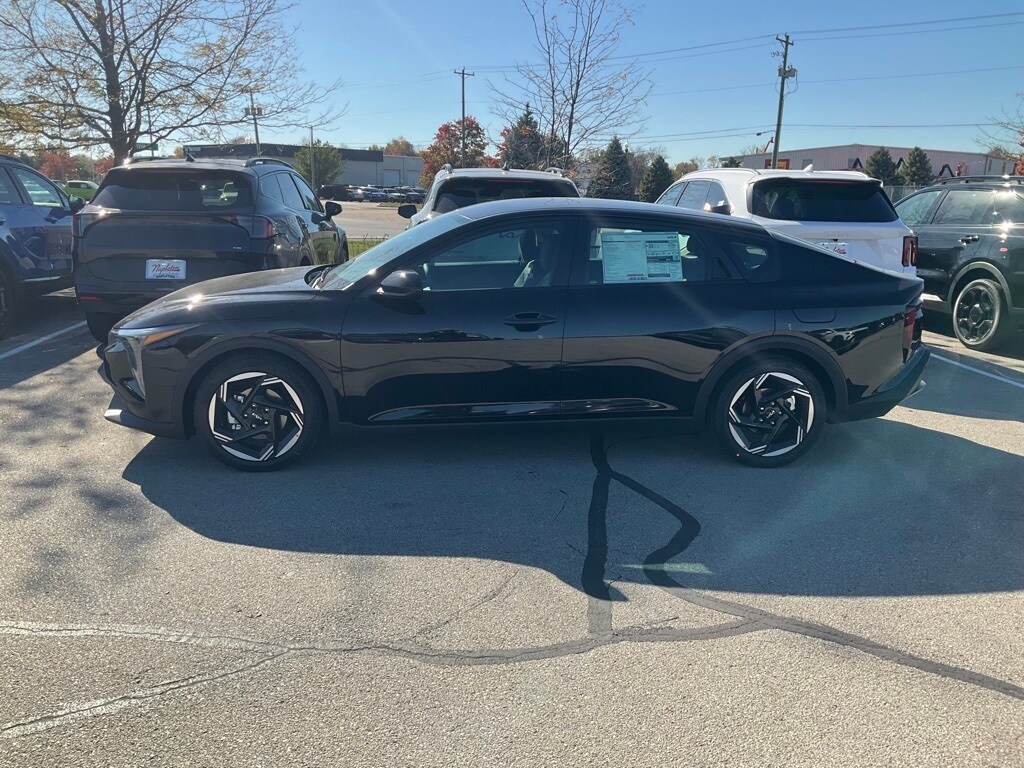 2025 Kia K4 EX photo 3