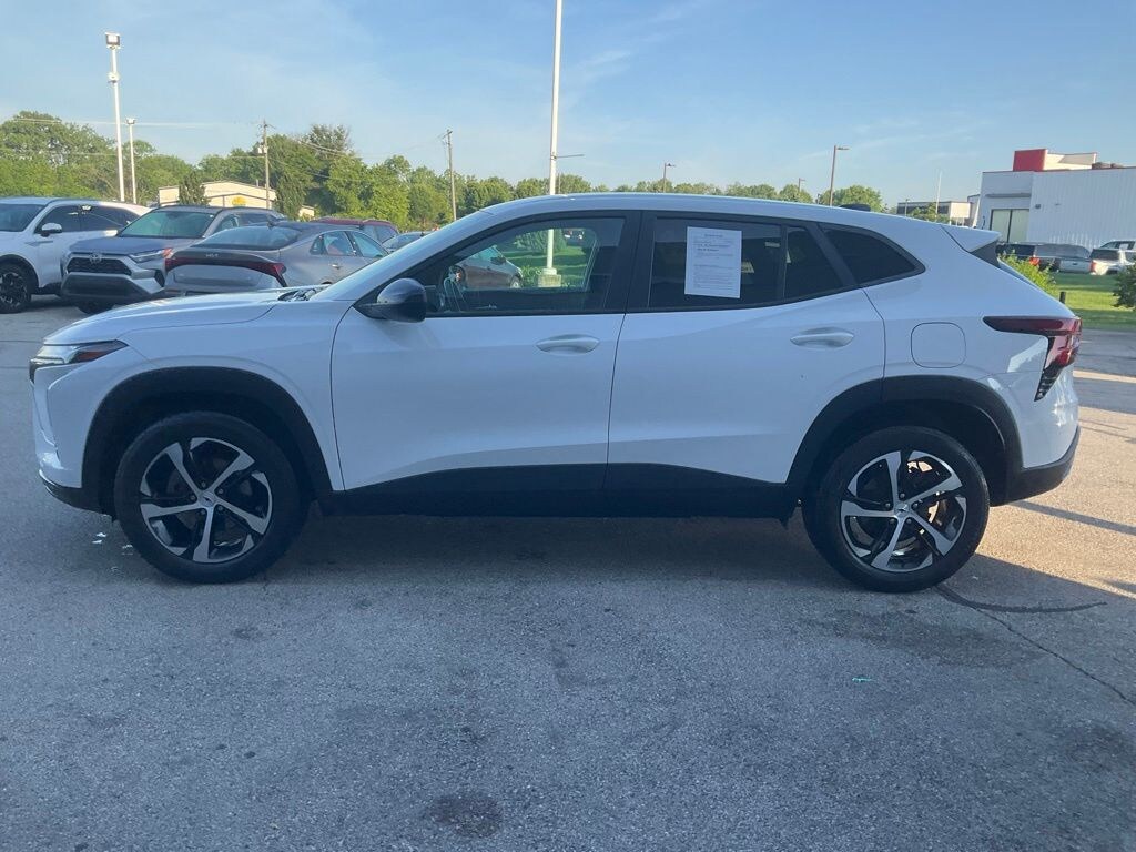 Used 2024 Chevrolet Trax 1RS SUV