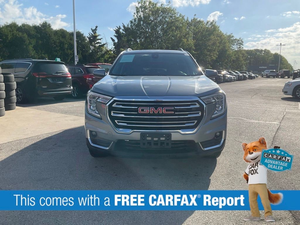 Used 2024 GMC Terrain SLT SUV