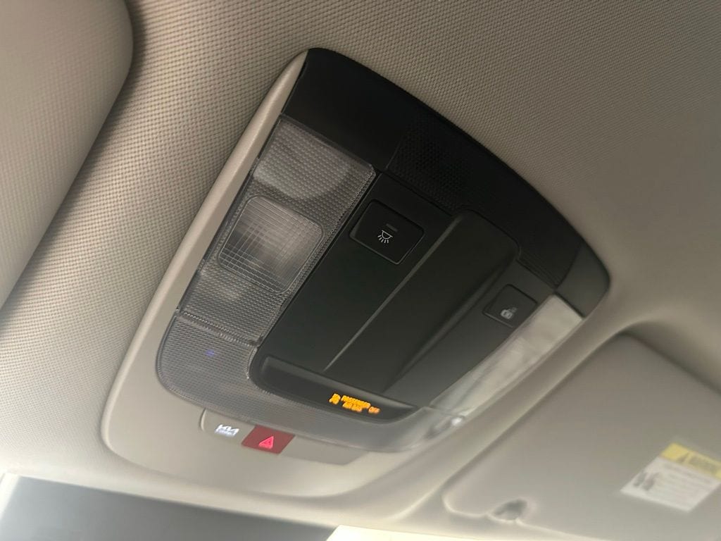 2026 Kia Sportage EX - Photo 16