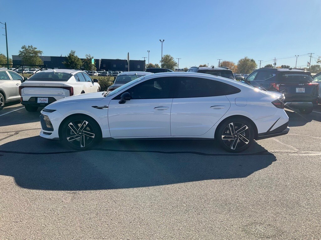 2025 Hyundai Sonata N Line photo 3