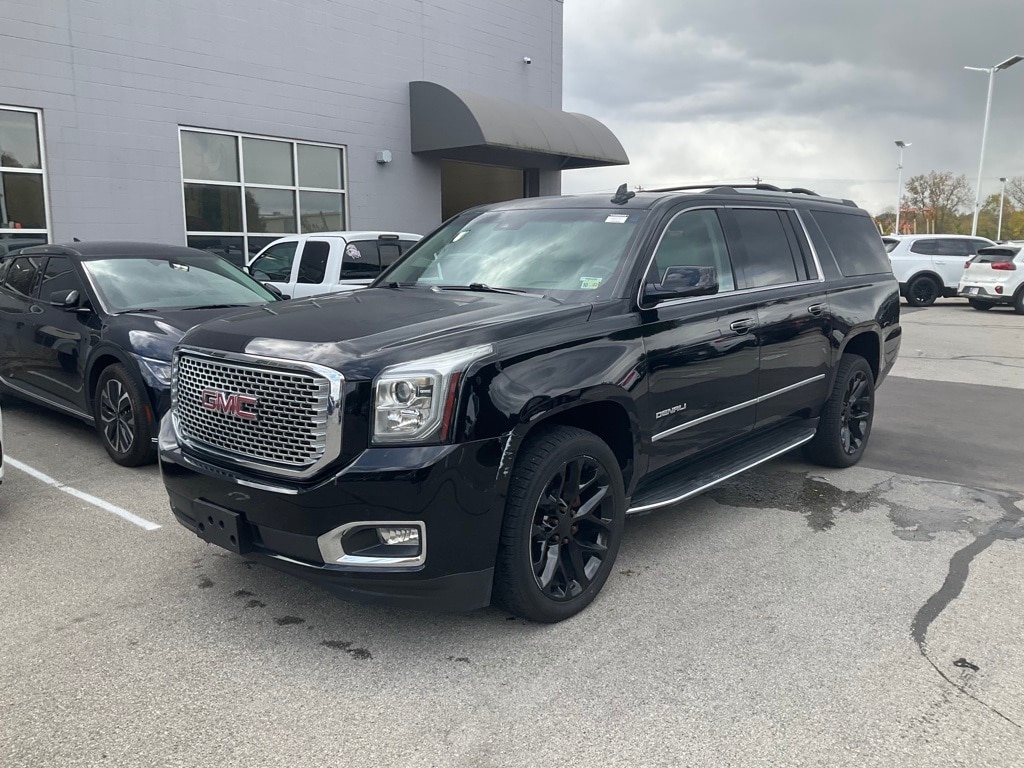 Used 2017 GMC Yukon XL Denali SUV