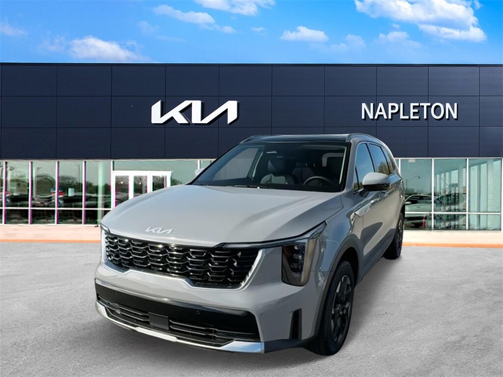 2025 Kia Sorento S photo 3