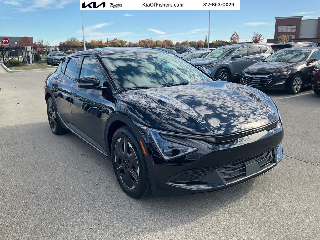 New 2025 Kia EV6 Light Long Range SUV