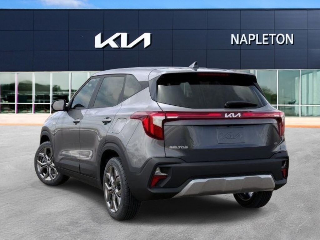New 2026 Kia Seltos LX SUV