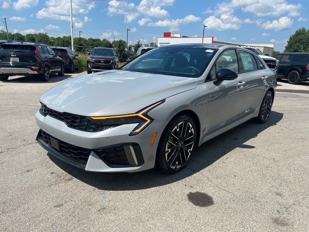 2026 Kia K5 GT photo 3
