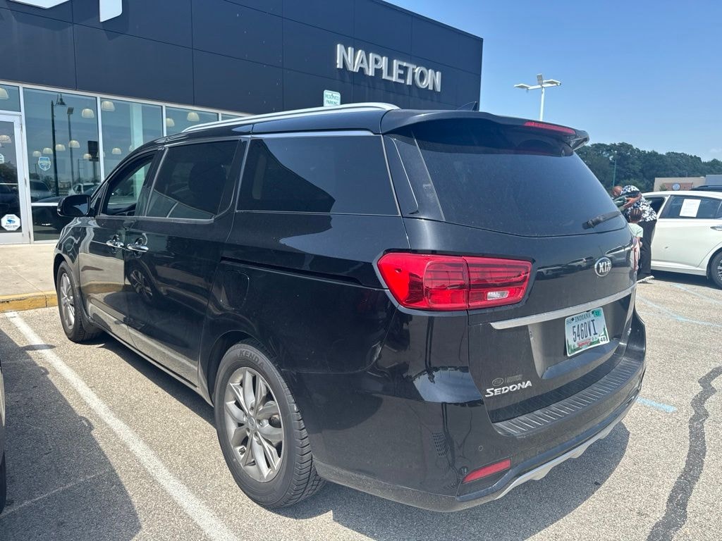 Used 2021 Kia Sedona EX Minivan/Van
