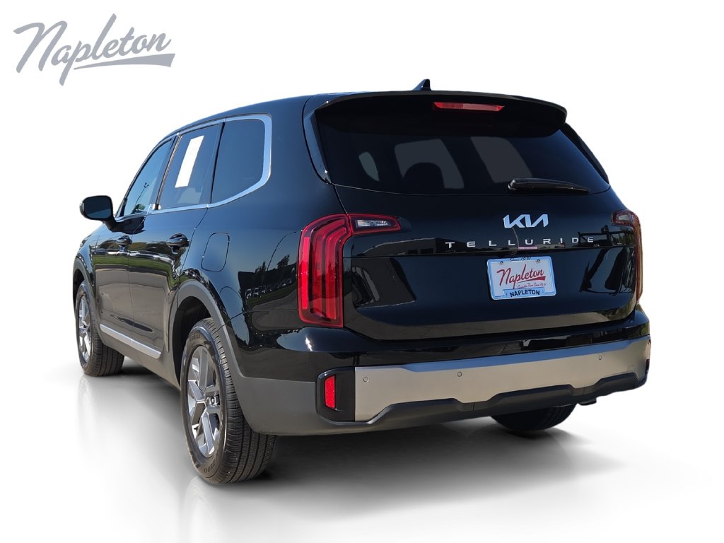 Used 2025 Kia Telluride LX SUV