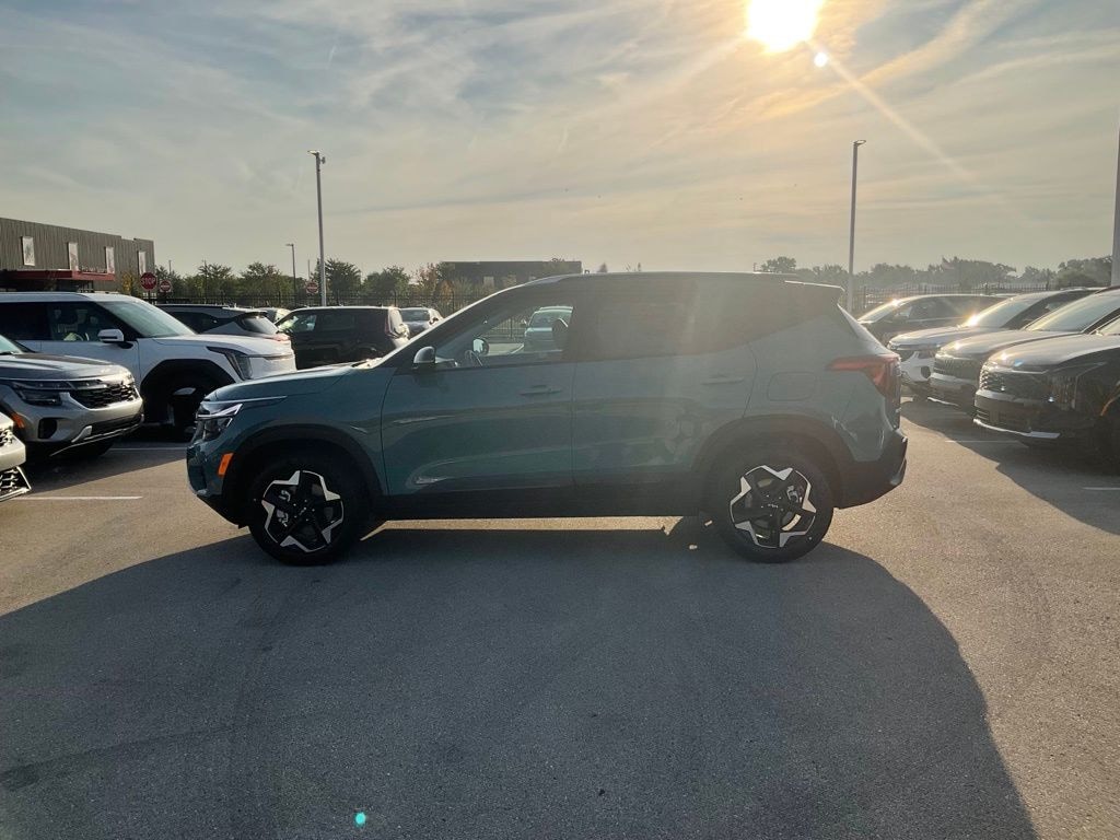 New 2026 Kia Seltos S SUV