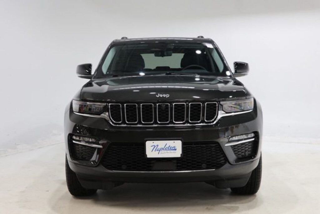 Used 2023 Jeep Grand Cherokee Limited SUV