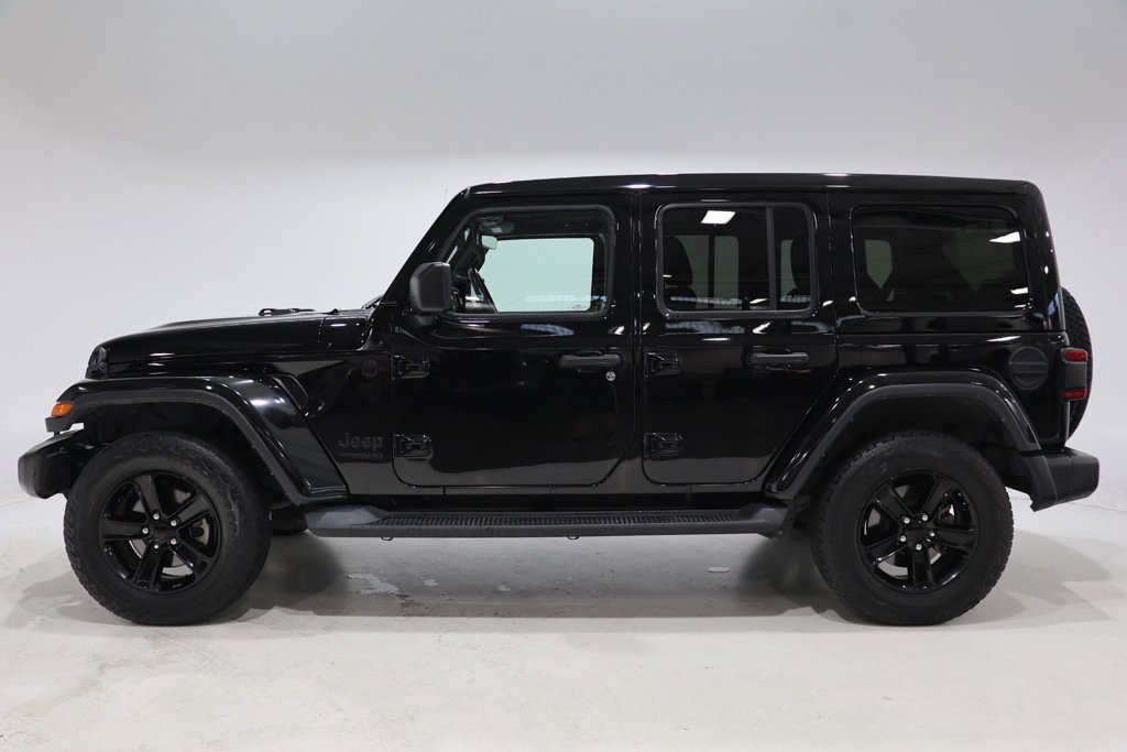 Used 2022 Jeep Wrangler Unlimited Sahara Altitude SUV