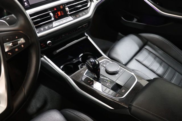 2022 BMW 3 Series 330i - Photo 26
