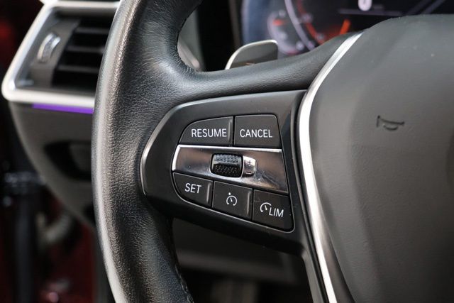2022 BMW 3 Series 330i - Photo 19