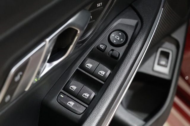 2022 BMW 3 Series 330i - Photo 17