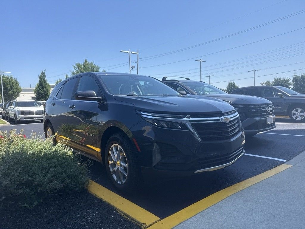 Used 2022 Chevrolet Equinox LT SUV