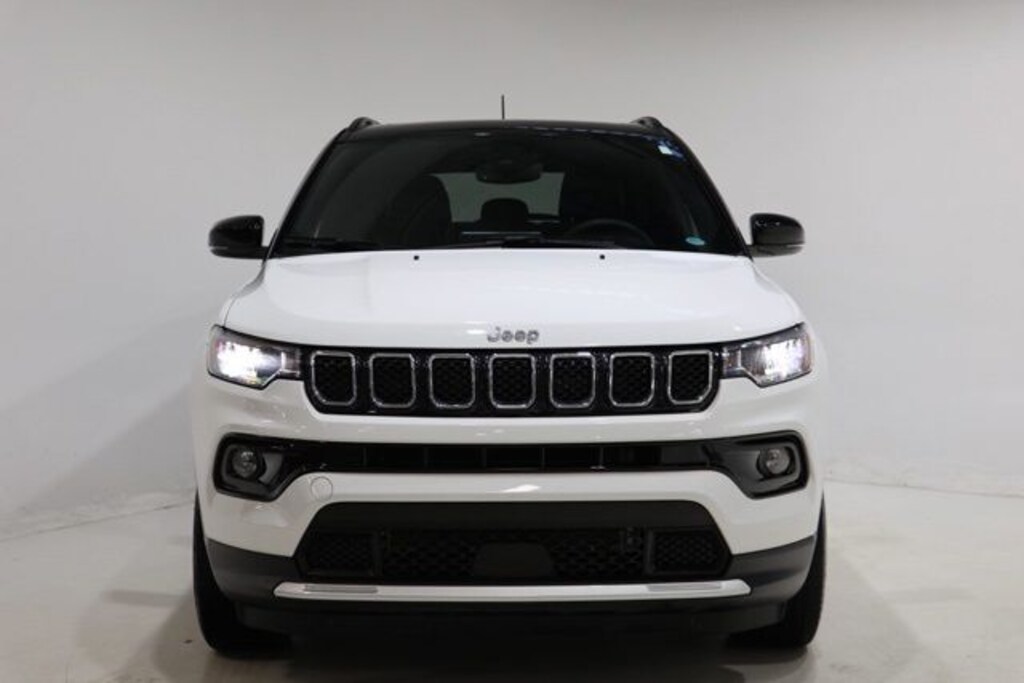 Used 2023 Jeep Compass Limited SUV