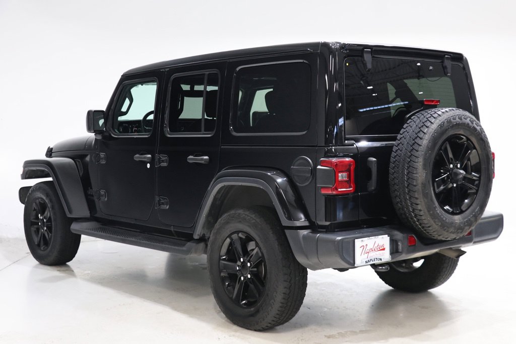 Used 2022 Jeep Wrangler Unlimited Sahara Altitude SUV