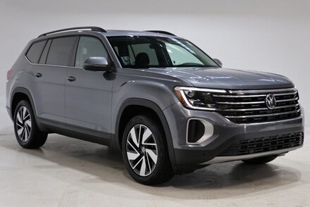 2025 Volkswagen Atlas 2.0T SE w/Technology SUV