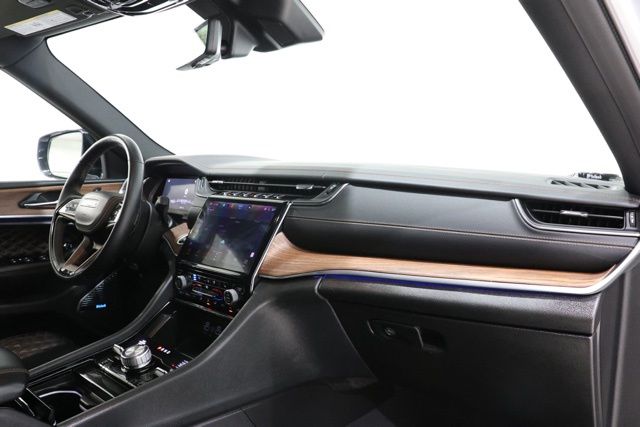 2023 Jeep Grand Cherokee L Summit - Photo 16