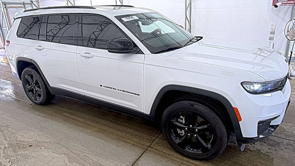 Used 2023 Jeep Grand Cherokee L Limited SUV