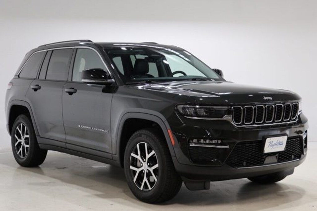 Used 2023 Jeep Grand Cherokee Limited SUV