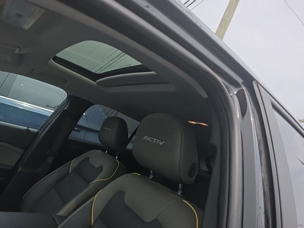 Used 2025 Chevrolet Trax Activ SUV