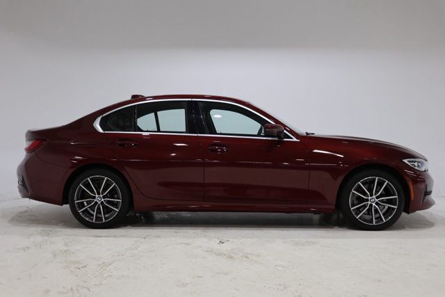 2022 BMW 3 Series 330i - Photo 8