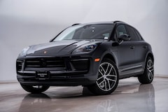 2025 Porsche Macan SUV
