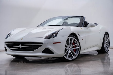 2015 Ferrari California <BLANK> Convertible