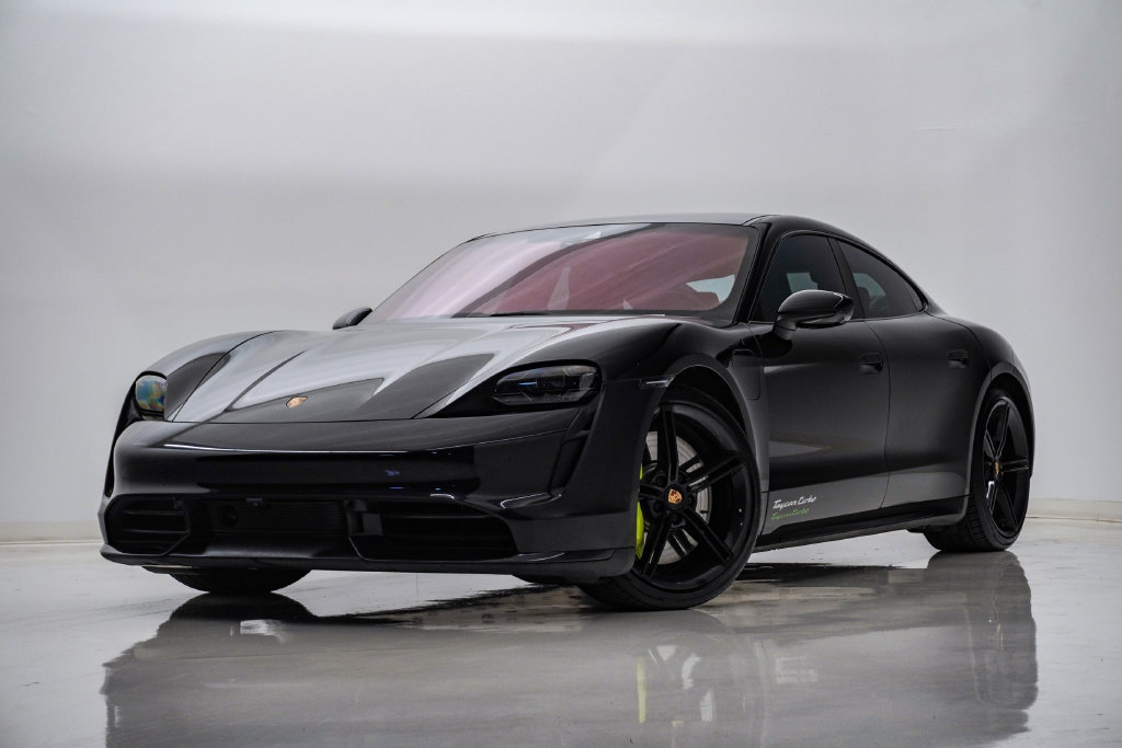 2020 Porsche Taycan Turbo