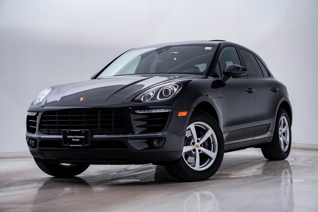 2017 Porsche Macan Base's photo