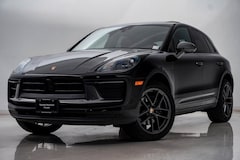 2023 Porsche Macan T SUV