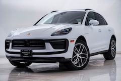 2025 Porsche Macan SUV