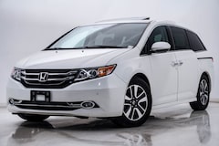 2016 Honda Odyssey Touring Elite Van Passenger Van