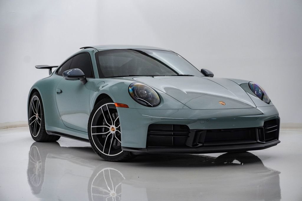 2025 Porsche 911 T - Photo 8