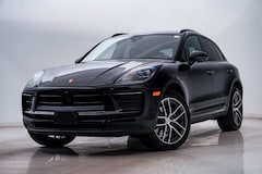 2025 Porsche Macan SUV