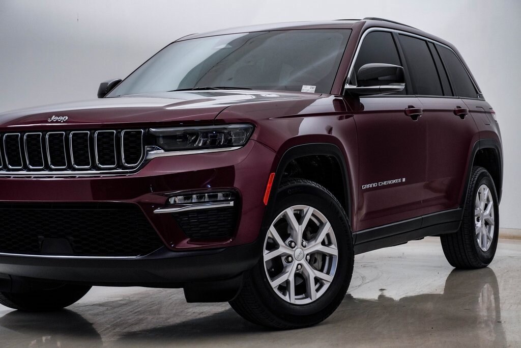 Used 2022 Jeep Grand Cherokee Limited SUV