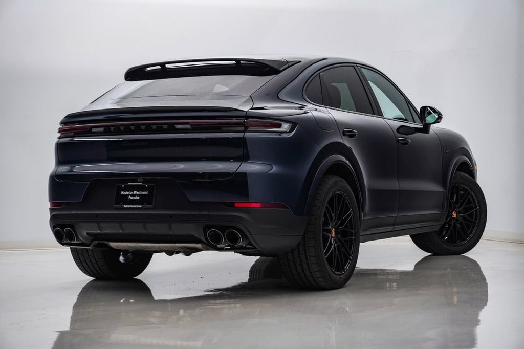 2026 Porsche Cayenne Coup E-Hybrid - Photo 11