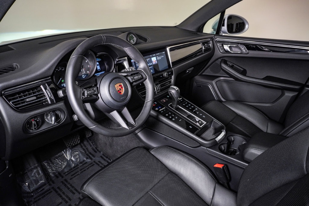 Certified 2026 Porsche Macan SUV