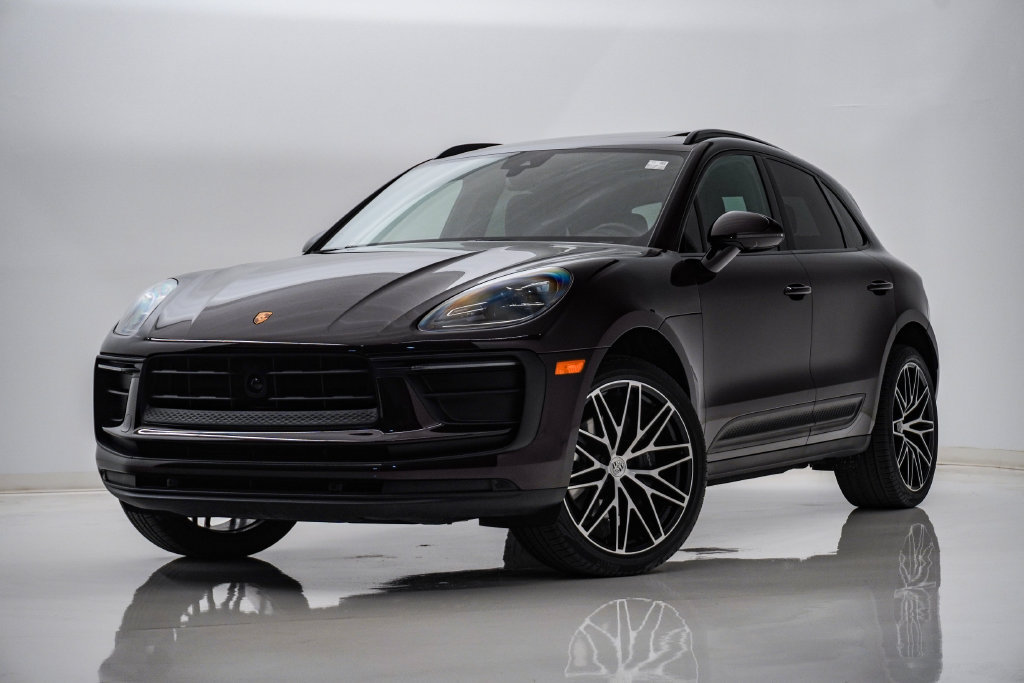 2023 Porsche Macan Base