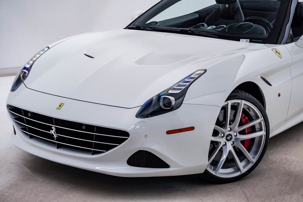 Used 2015 Ferrari California <BLANK> Convertible